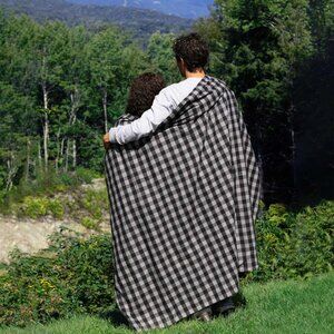 Vermont Flannel Stadium Blanket in Grey Buffalo, new with tags